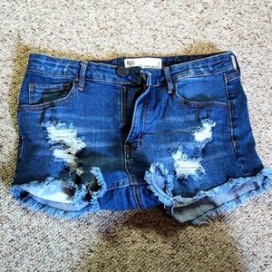 Womens distressed jean shorts
